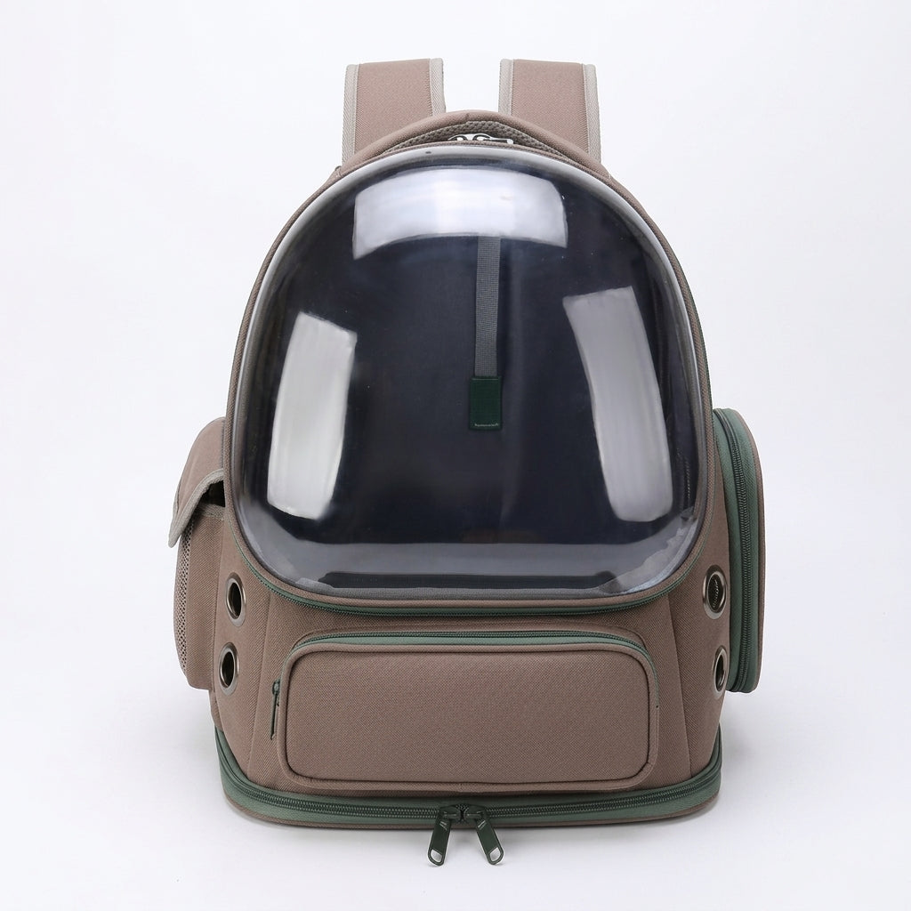 Sac à dos chat marron à hublot transparent, vu de face sur fond neutre